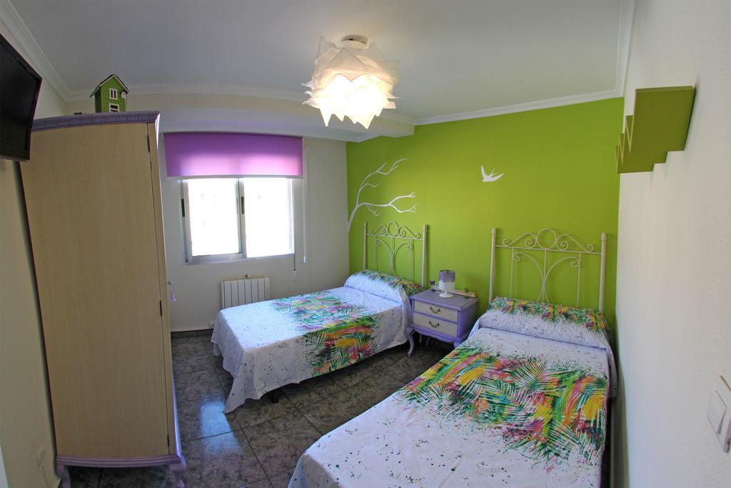 Apartamento El Mirlo Blanco Villena Bagian luar foto